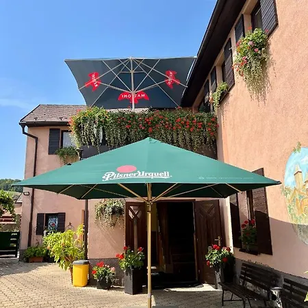 בית הארחה Restaurace A Na Ruzku *